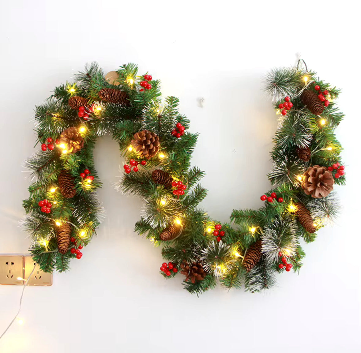 Christmas Garlands With Pinecones Red Berries Artificial Christmas Wreaths For Home Xmas Tree Stairs Door New Year Decoration